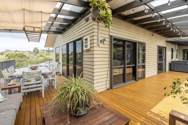 Photo of property in 5a Waikowhai Place, Raglan, 3225