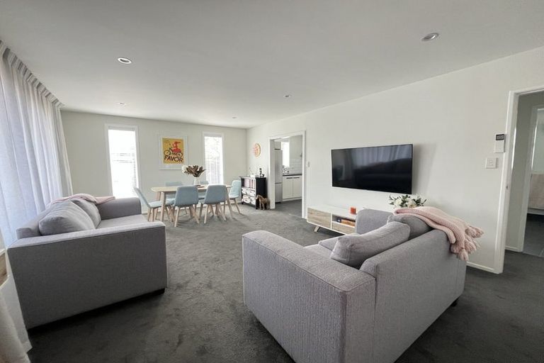 Photo of property in 28 Ingrid Street, Parklands, Christchurch, 8083