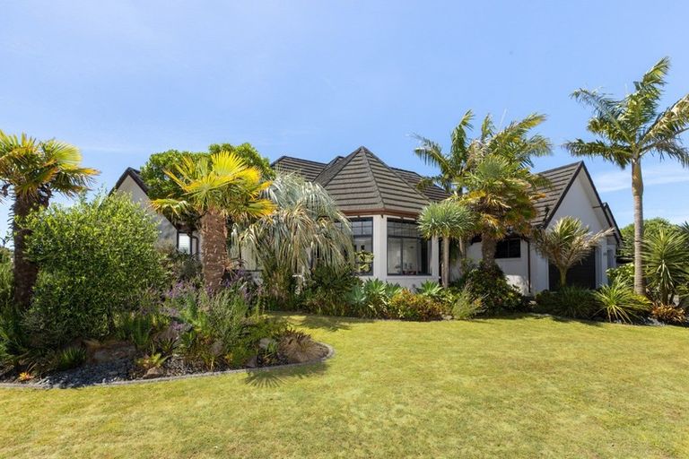 Photo of property in 26 Santa Cruz Drive, Papamoa Beach, Papamoa, 3118