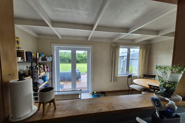 Photo of property in 1414 Woodstock Avenue, Mayfair, Hastings, 4122