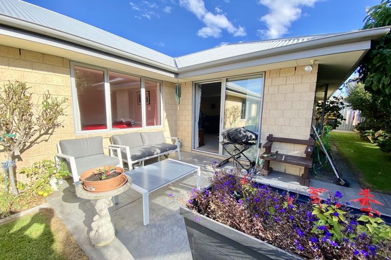 Photo of property in 9 Mounter Avenue, Northwood, Christchurch, 8051