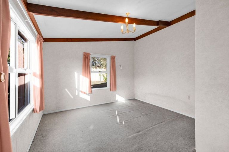 Photo of property in 330b South Road, Hawera, 4610