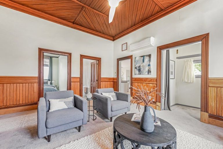Photo of property in 9 Waimea Road, Nelson South, Nelson, 7010