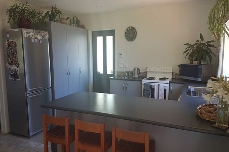 Photo of property in 8 Lochiel Place, Te Kamo, Whangarei, 0112