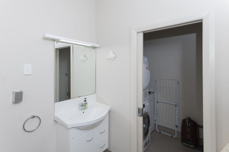 Photo of property in 2/40 Reads Quay, Gisborne, 4010