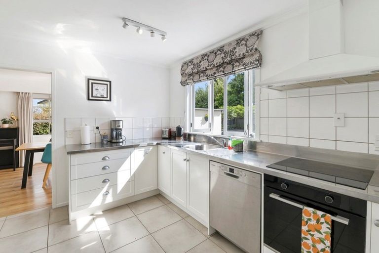 Photo of property in 24 Lancaster Street, Levin, 5510