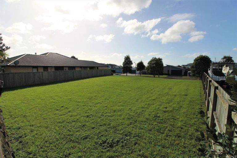 Photo of property in 12 Leeward Drive, Whitianga, 3510