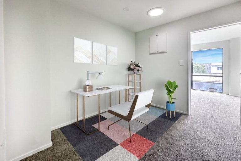 Photo of property in 1/267 Great North Road, Henderson, Auckland, 0612