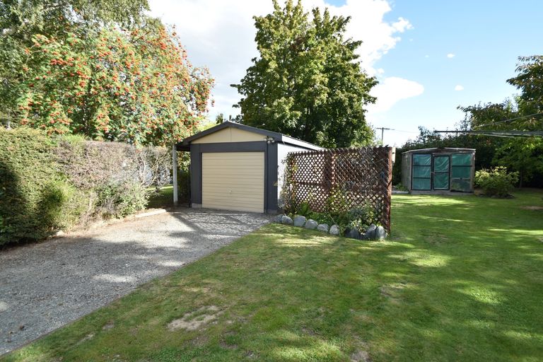 Photo of property in 45 Tekapo Drive, Twizel, 7901