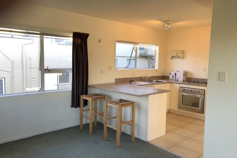 Photo of property in 14 Dallinghoe Crescent, Milford, Auckland, 0620