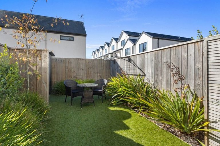 Photo of property in 4/6 Riccarton Road, Riccarton, Christchurch, 8011