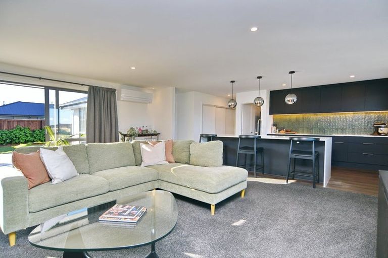 Photo of property in 3 Merino Crescent, Amberley, 7410