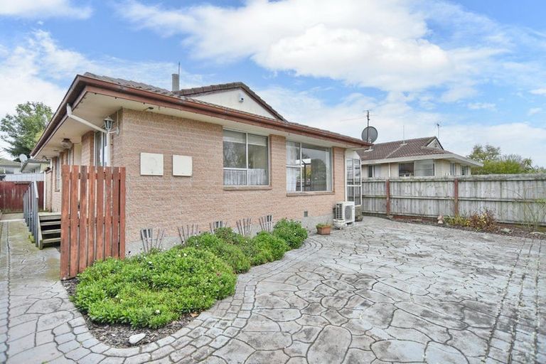 Photo of property in 1/91 Cottonwood Street, Parklands, Christchurch, 8083