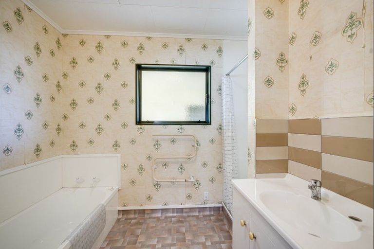 Photo of property in 807 Ellison Road, Parkvale, Hastings, 4122