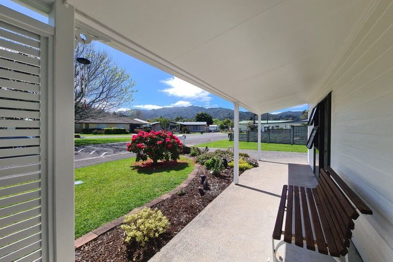 Photo of property in 2 Courthouse Lane, Coromandel, 3506