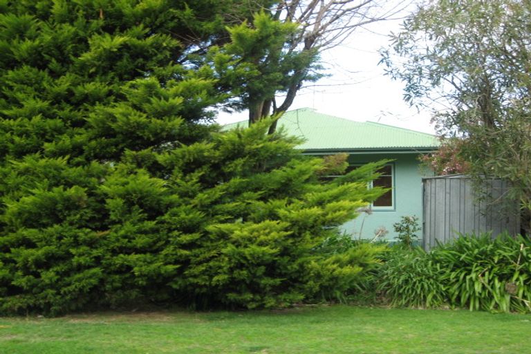 Photo of property in 6 Kuku Street, Te Awanga, 4102