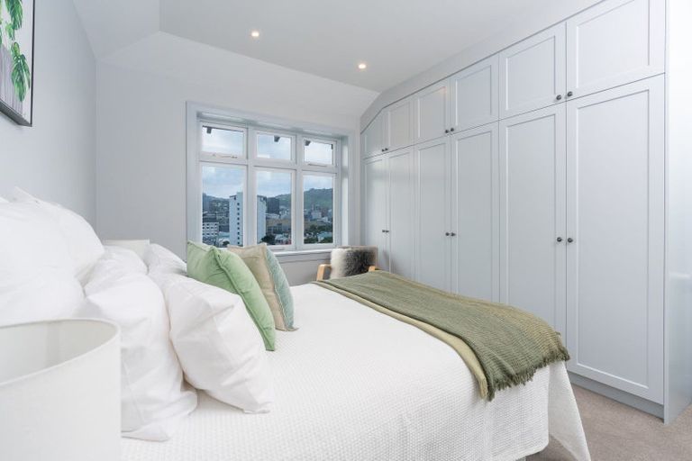 Photo of property in Hamilton Flats, 9a Hawker Street, Mount Victoria, Wellington, 6011