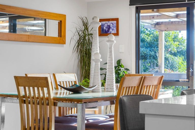 Photo of property in 96r Panorama Drive, Welcome Bay, Tauranga, 3175
