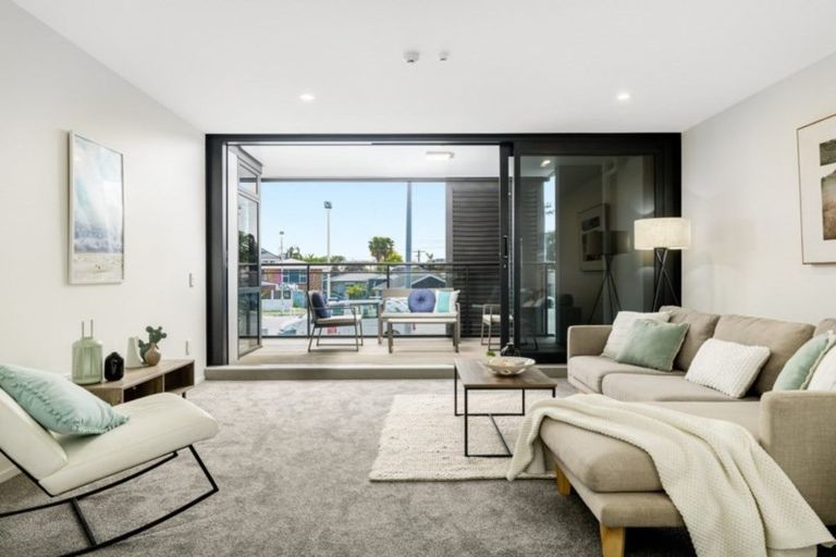 Photo of property in 2-06/424 Maunganui Road, Mount Maunganui, 3116