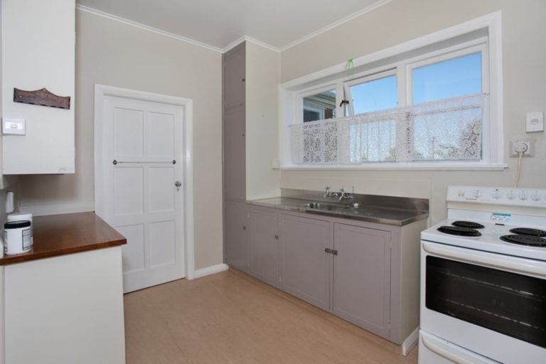 Photo of property in 45 Stewart Street, Marton, 4710