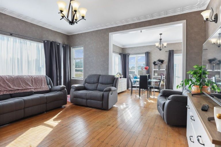 Photo of property in 15 South Road, Mamaku, 3020