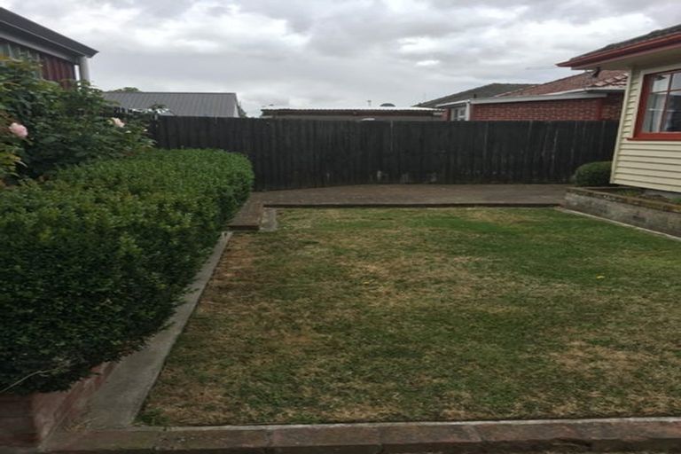 Photo of property in 71 Mahars Road, Mairehau, Christchurch, 8052
