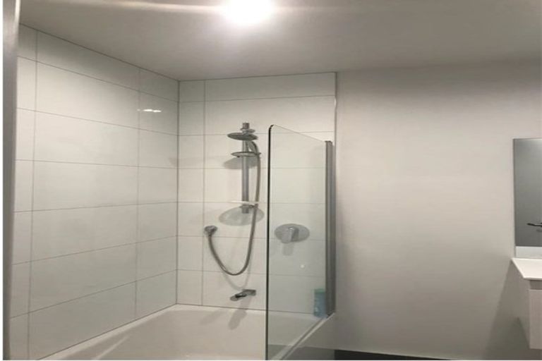 Photo of property in 22b Mandalay Terrace, Khandallah, Wellington, 6035