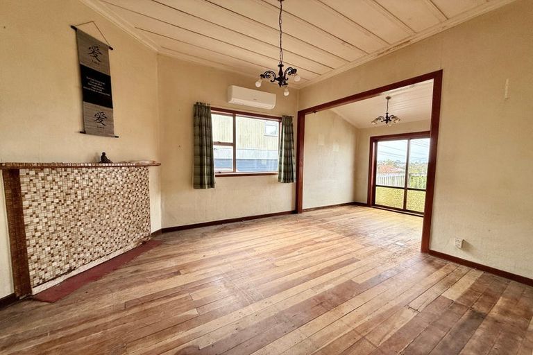 Photo of property in 137 Birkenhead Avenue, Birkenhead, Auckland, 0626