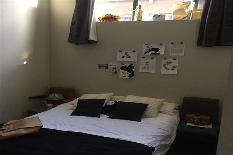 Photo of property in 10/5u Hopper Street, Mount Cook, Wellington, 6011