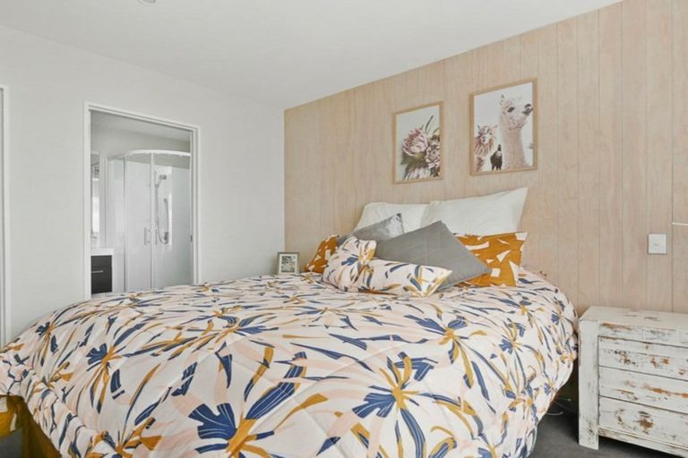 Photo of property in 37 Burford Way, Rolleston, 7615