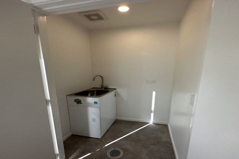 Photo of property in 23/28 Westgate Drive, Westgate, Auckland, 0614