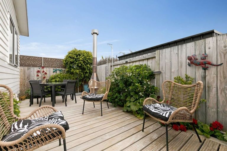 Photo of property in 113/11 Kamahi Crescent, Papamoa Beach, Papamoa, 3118