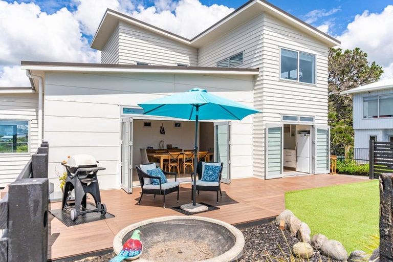Photo of property in 8 Cornwall Way, Mangawhai Heads, Mangawhai, 0505