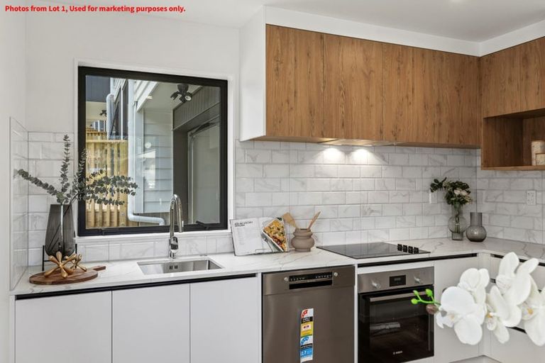 Photo of property in 26d Sheridan Drive, New Lynn, Auckland, 0600