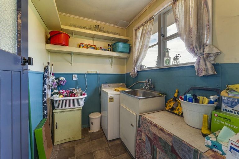 Photo of property in 64 Inniscort Street, Cromwell, 9310