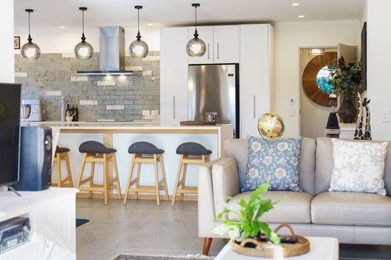 Photo of property in 71 Cedar Drive, Paraparaumu Beach, Paraparaumu, 5032