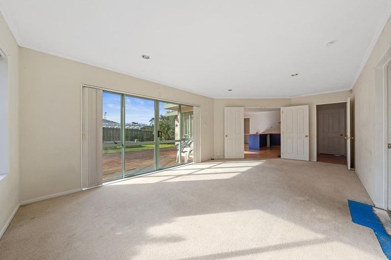 Photo of property in 3 Rosebay Rise, Henderson, Auckland, 0610