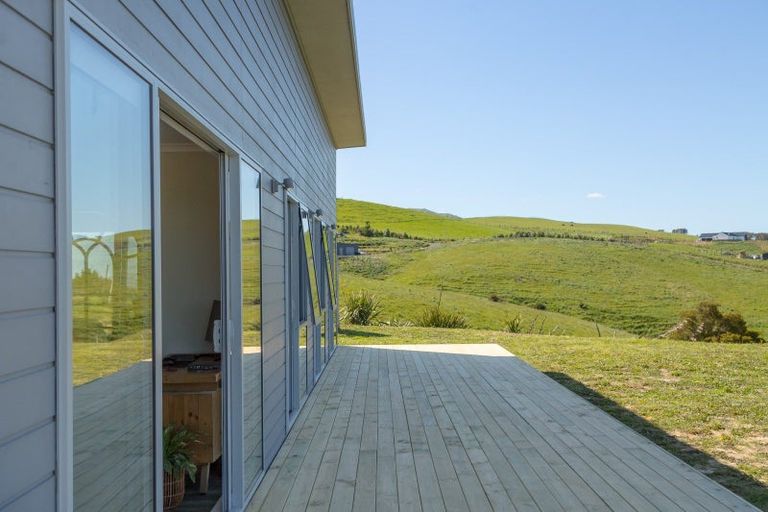 Photo of property in 91 Chester Park Drive, West Taratahi, Carterton, 5791