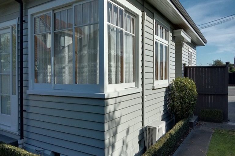 Photo of property in 44 Nortons Road, Avonhead, Christchurch, 8042