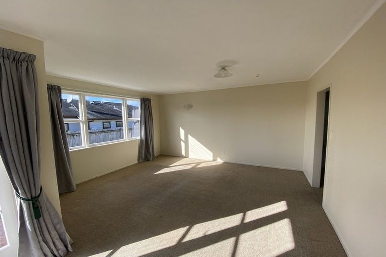 Photo of property in 39 Weiti Road, Orewa, 0931
