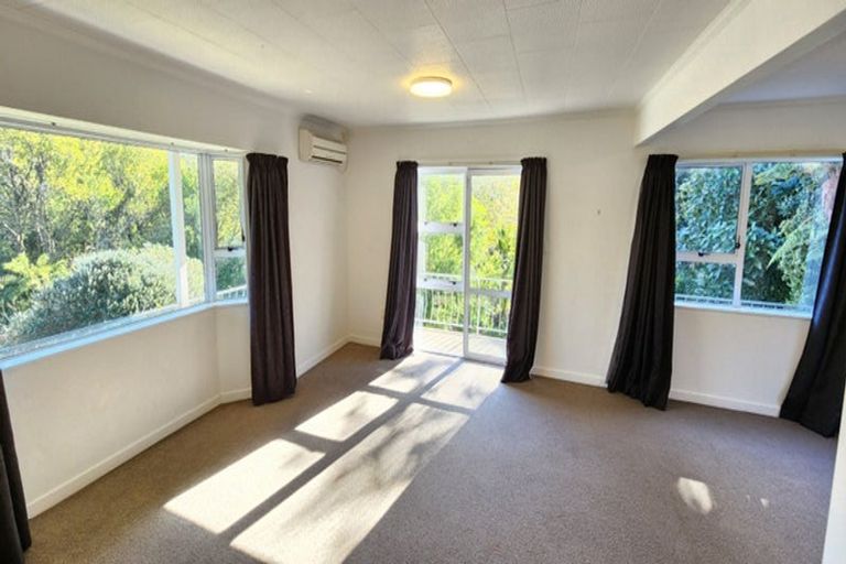 Photo of property in 10b Camden Street, Vogeltown, New Plymouth, 4310