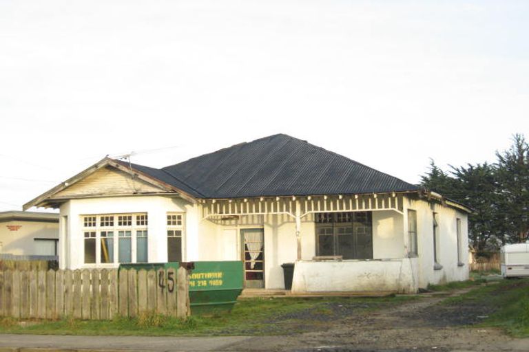 Photo of property in 45 Brown Street, Strathern, Invercargill, 9812