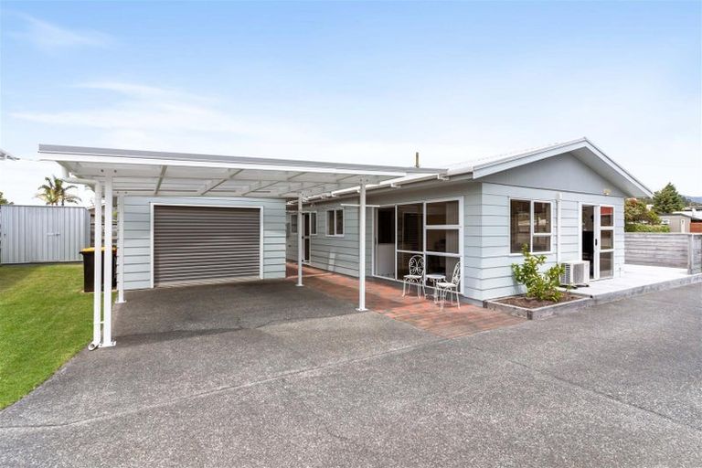 Photo of property in 102a Otahu Road, Whangamata, 3620
