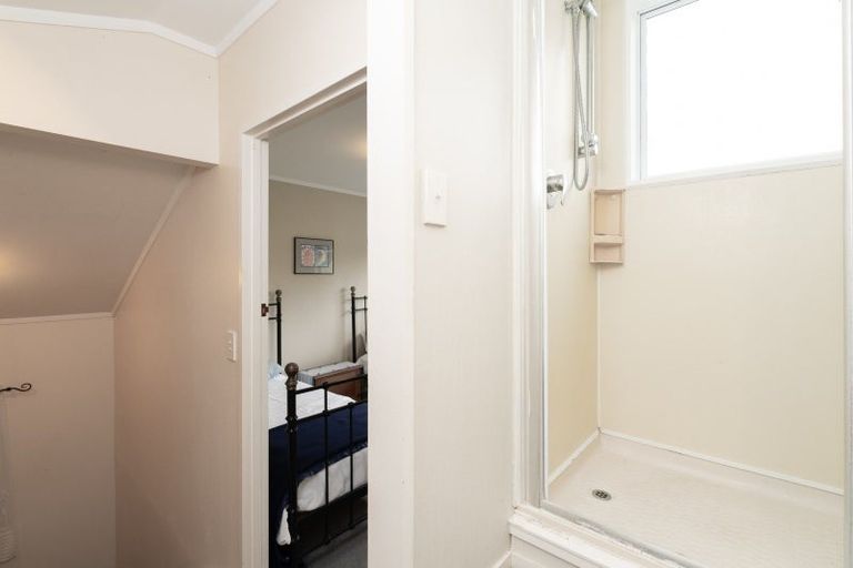 Photo of property in 22 Cambrae Road, Raglan, 3225