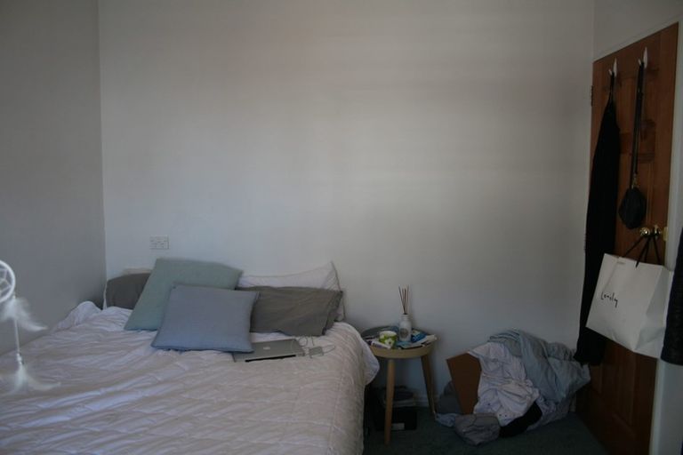 Photo of property in 4 Howard Street, Mount Cook, Wellington, 6021