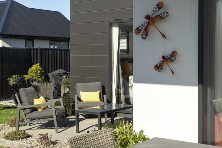 Photo of property in 1 Fraer Street, Cromwell, 9310