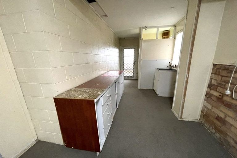 Photo of property in 139 Forrest Hill Road, Forrest Hill, Auckland, 0620