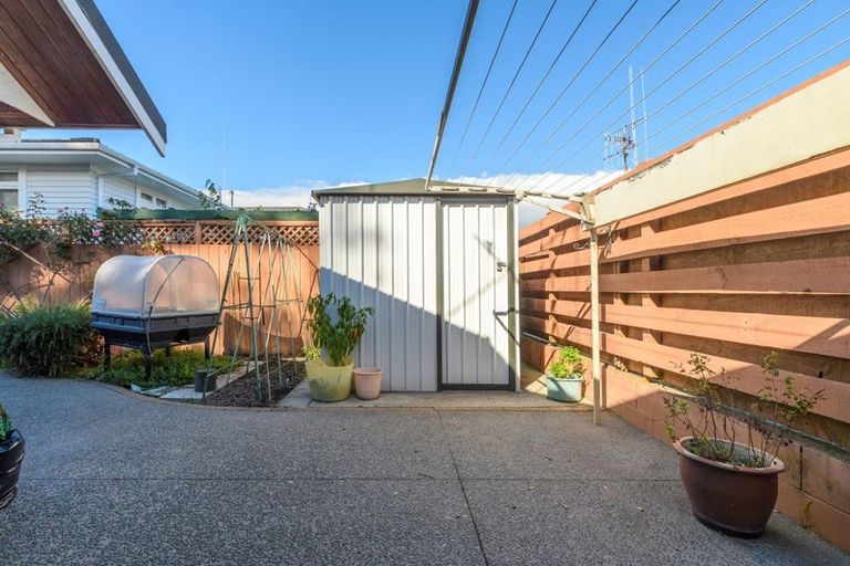 Photo of property in 2a Twelfth Avenue, Tauranga South, Tauranga, 3112