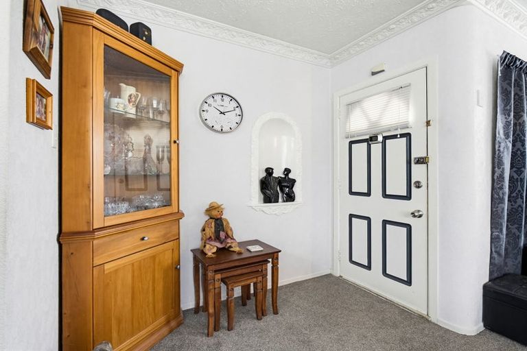 Photo of property in 26 East Road, Shannon, 4821