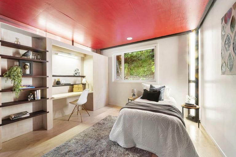 Photo of property in 38a Randwick Road, Northland, Wellington, 6012